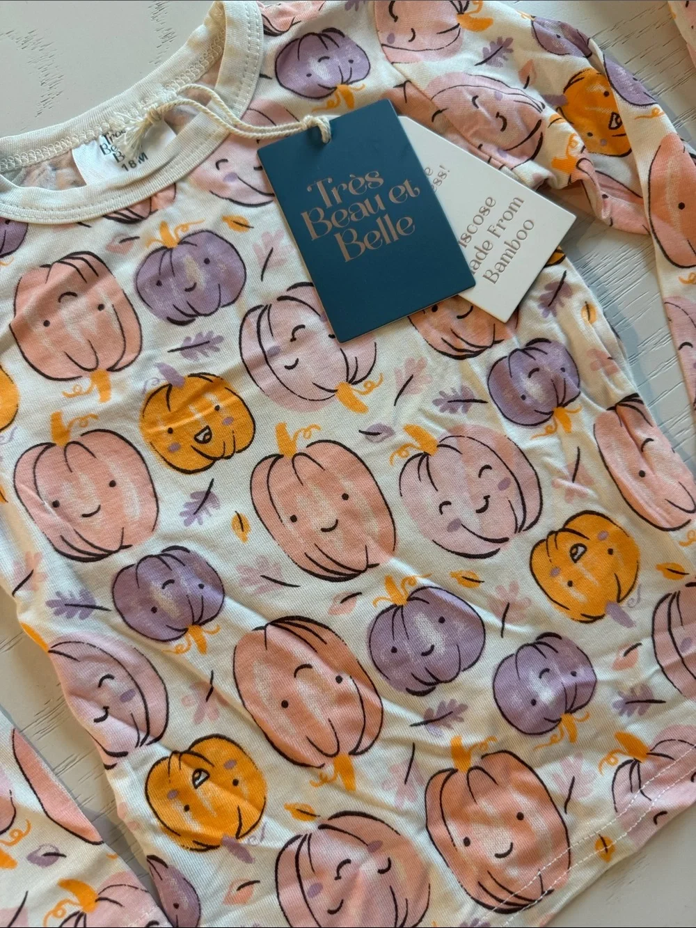 Tres Beau et Belle Pink Pumpkins Bamboo Pajama Set Socks 18 24 months 3T 4T